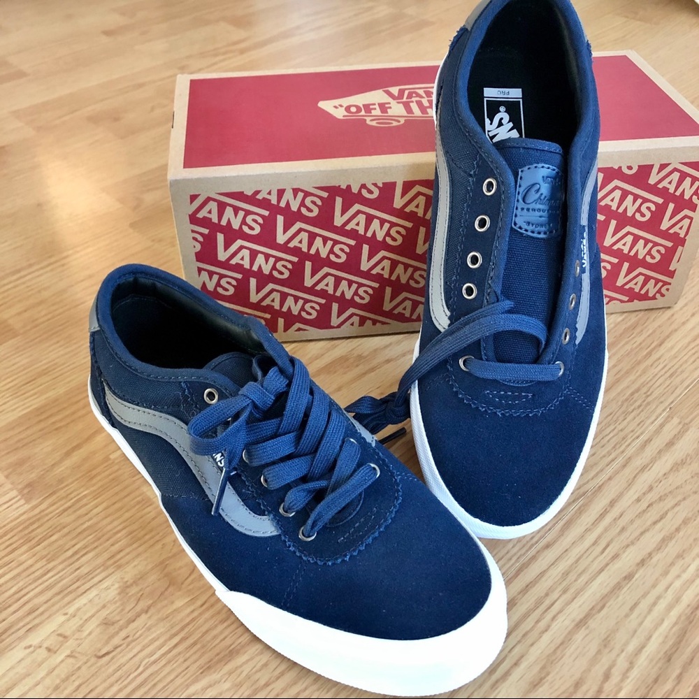 Chima Pro 2 - Navy Suede - Vans